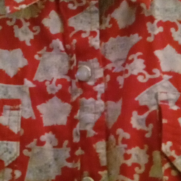 Button Down Womans Western Shirt - Picture 5 of 7